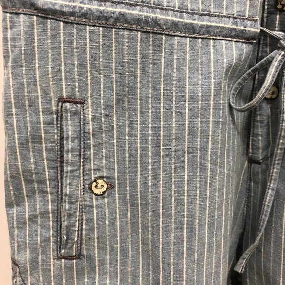 ✨HOST PICK✨ *BRAND NEW* Levi's Striped Button-Up Romper - Size XS - Picture 4 of 12